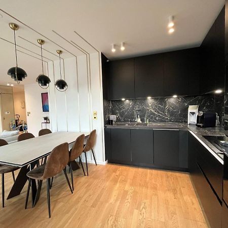 Appartement Luxueux Climatise Avec Terrasse, 6 Couchages - 17Eme Arrondissement De Paris กลีชี ภายนอก รูปภาพ