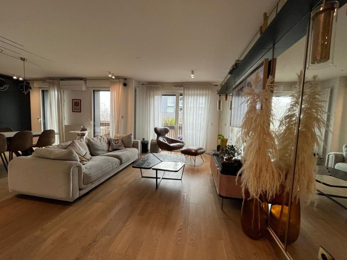 Appartement Luxueux Climatise Avec Terrasse, 6 Couchages - 17Eme Arrondissement De Paris กลีชี ภายนอก รูปภาพ